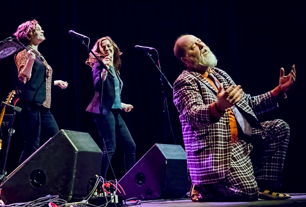 Shinyribs Dancing with the Scars